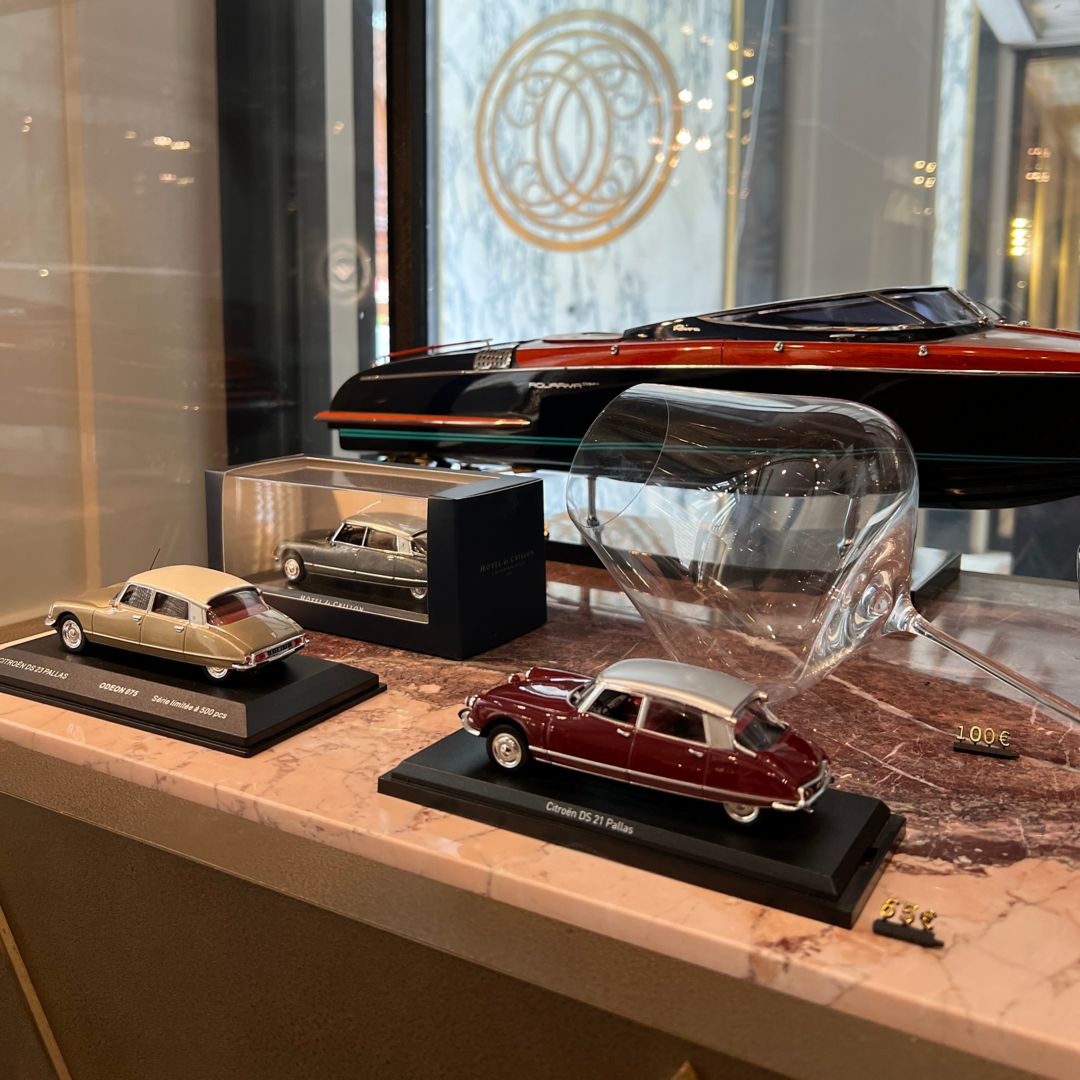 Boutique of Hôtel de Crillon, A Rosewood Hotel